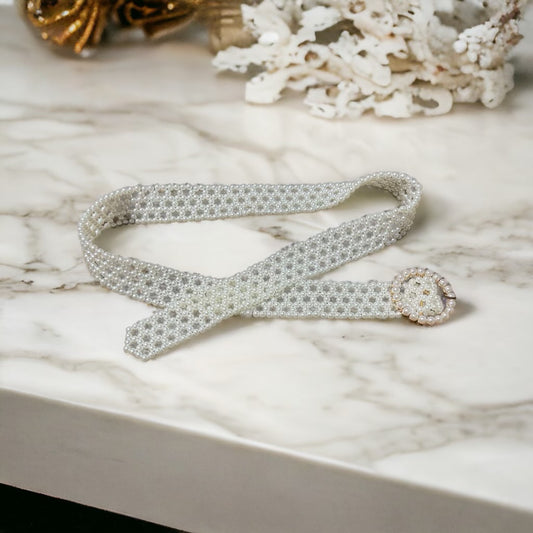 Elegant Pearl Belt