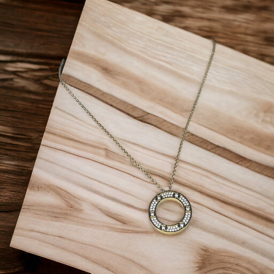 Luxury Love Circle Pendant (stainless steel)