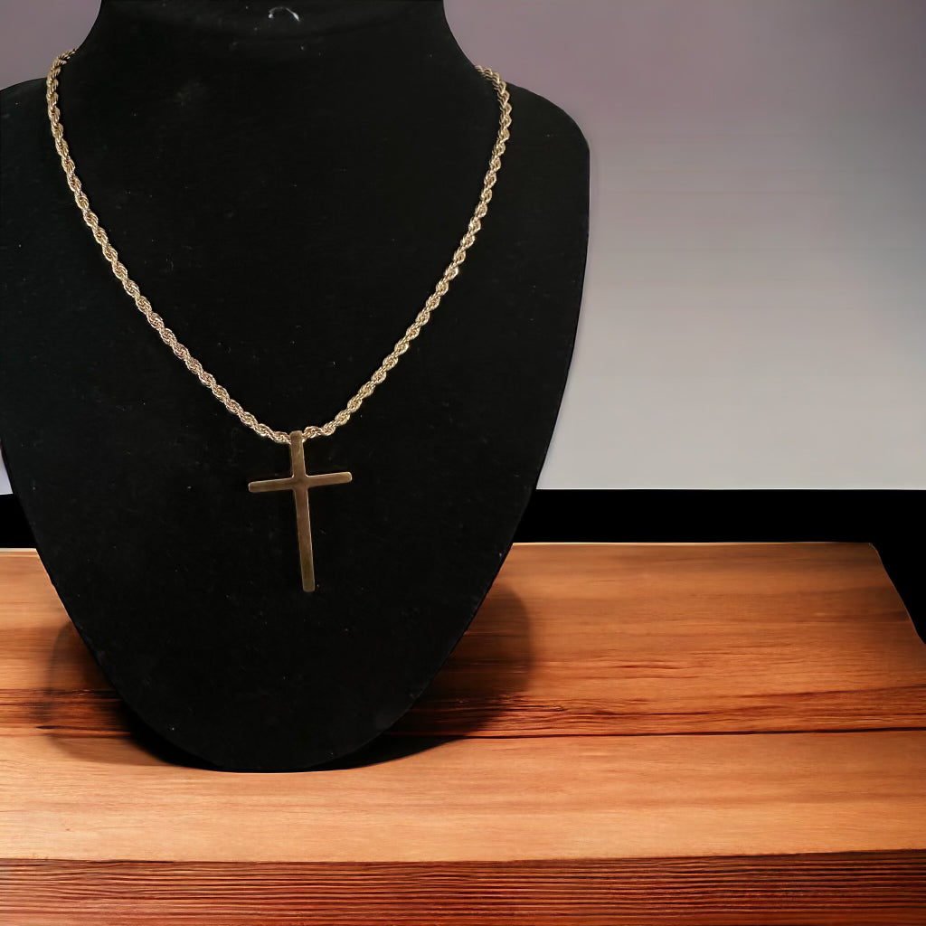 Men’s Cross Pendant Necklace With Rope Chain